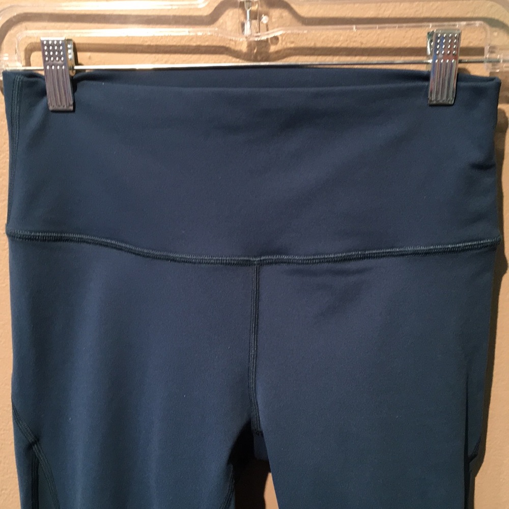 Lululemon pants - Picture 2 of 8